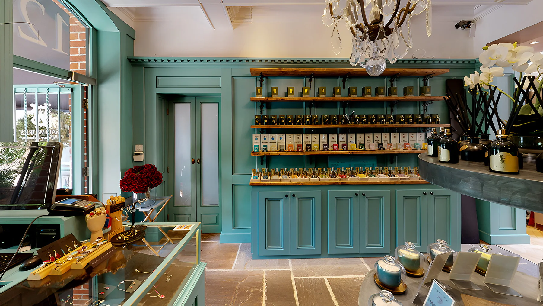 Exquisite Scents Hand-Crafted in England